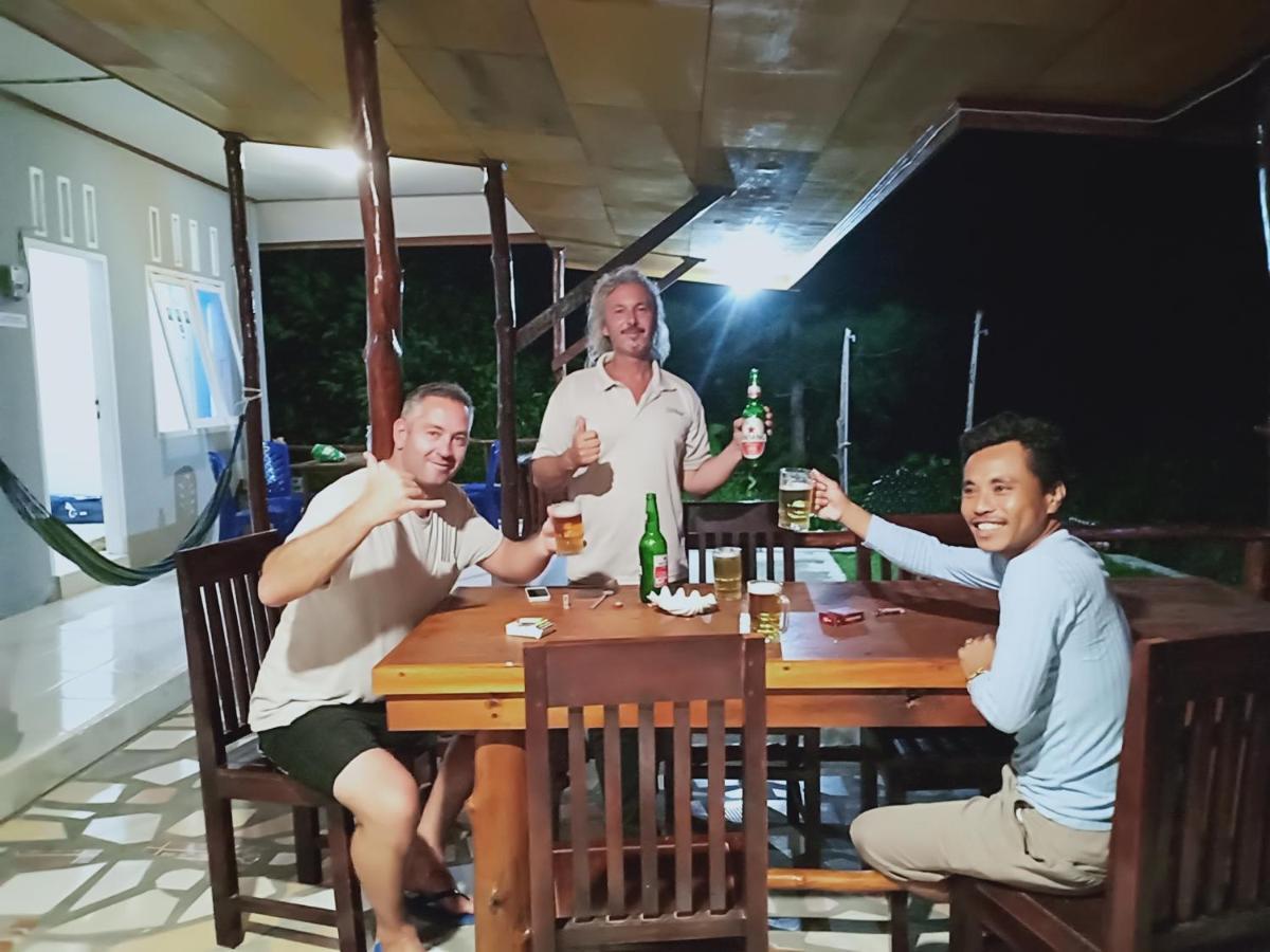 Arthur Homestay Telescope Mentawai Tua Pejat Eksteriør bilde